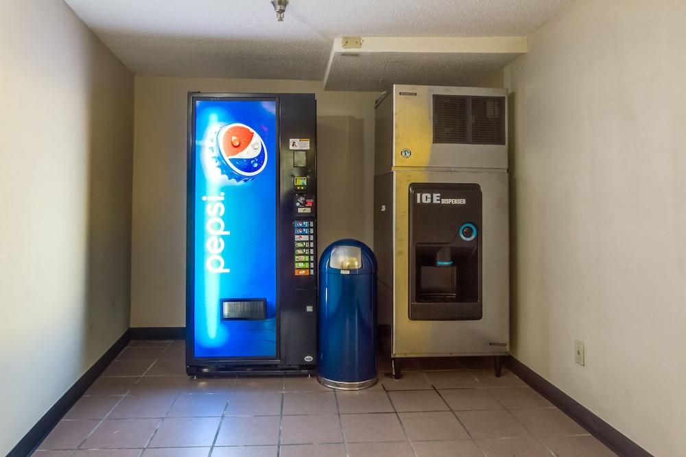 Quality Inn & Suites Moline - Quad Cities Εξωτερικό φωτογραφία