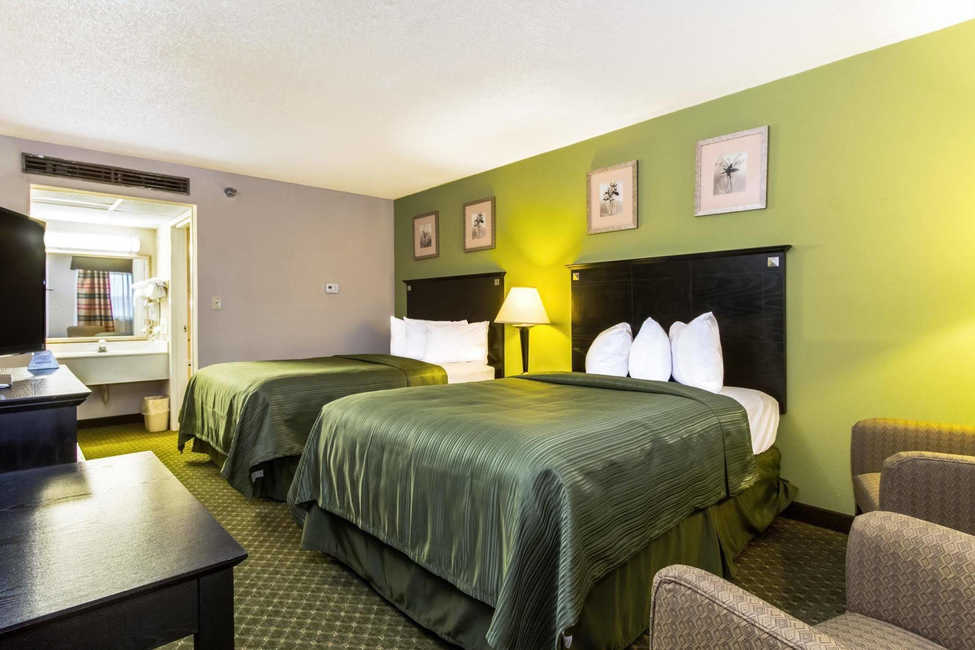 Quality Inn & Suites Moline - Quad Cities Εξωτερικό φωτογραφία